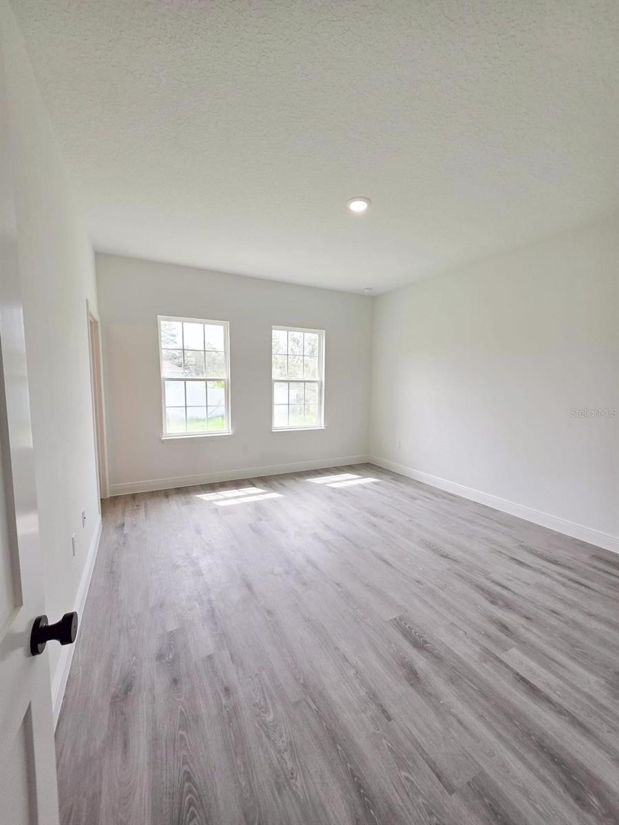 Image 9 of 22 For 2454 167th Loop