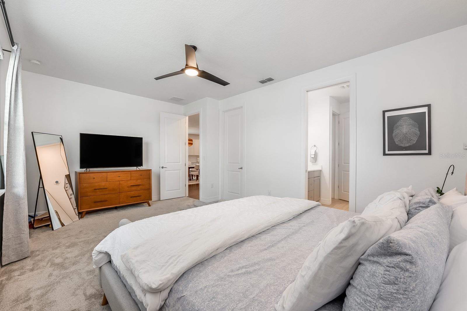 Image 15 of 30 For 3233 Sailing Pier Avenue