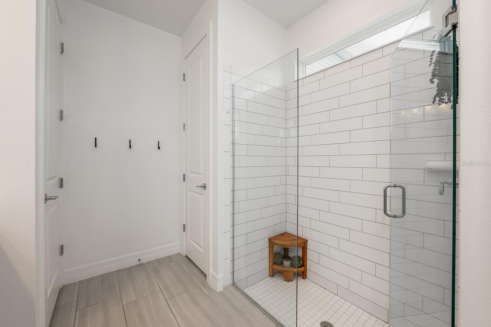 Image 17 of 30 For 3233 Sailing Pier Avenue