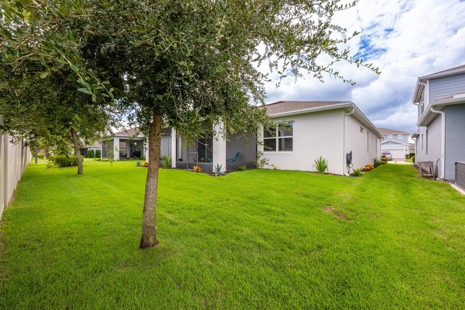 Image 23 of 30 For 3233 Sailing Pier Avenue