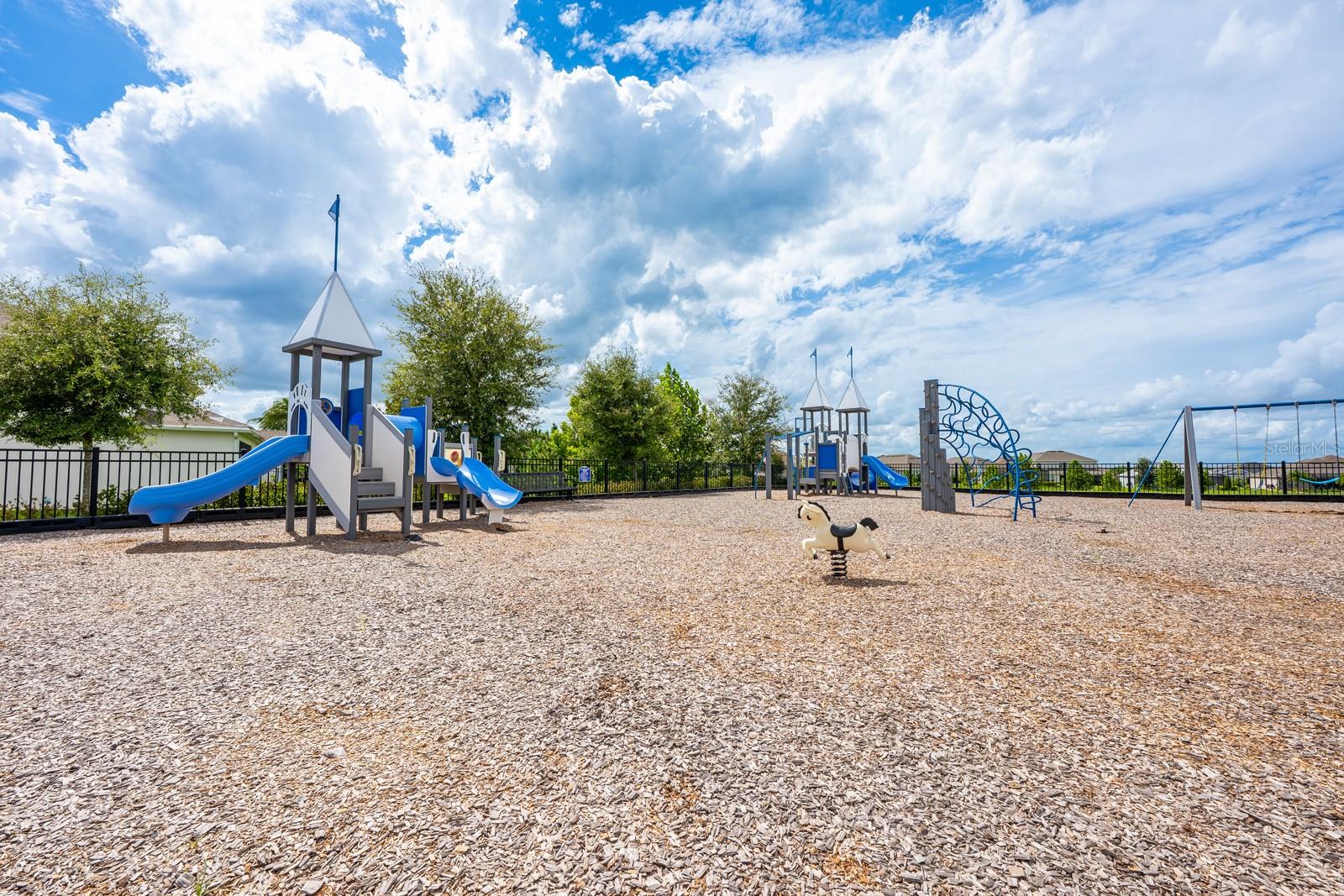 Image 27 of 30 For 3233 Sailing Pier Avenue