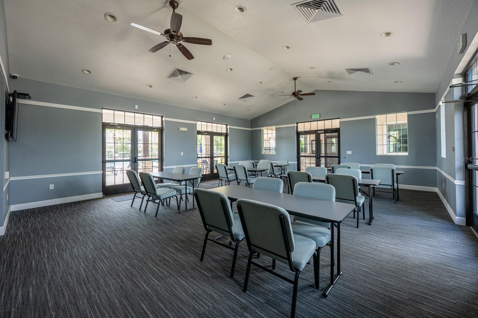 Image 29 of 30 For 3233 Sailing Pier Avenue