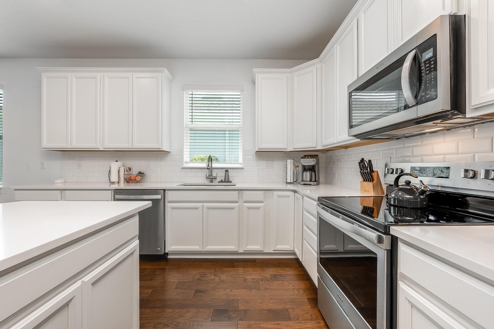 Image 8 of 30 For 3233 Sailing Pier Avenue