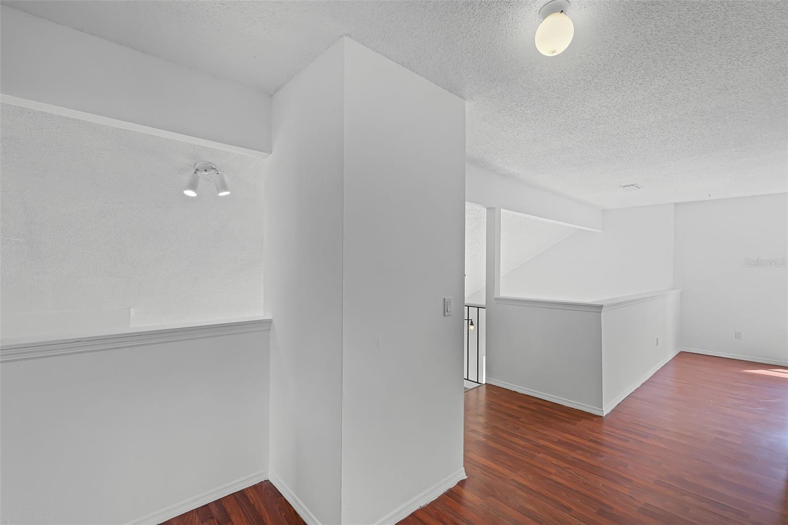 Image 10 of 19 For 4864 Old Oak Tree Court