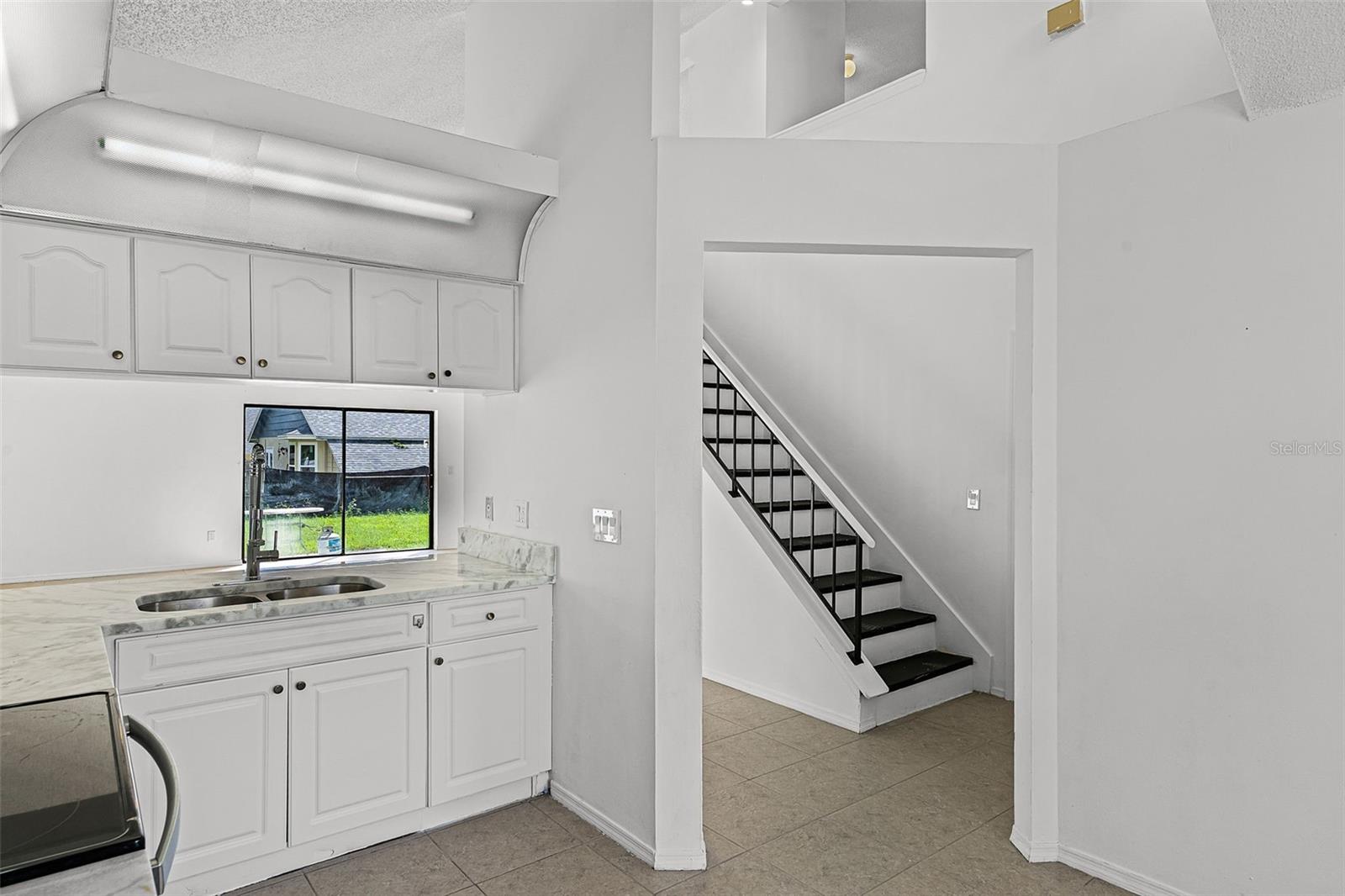 Image 15 of 19 For 4864 Old Oak Tree Court