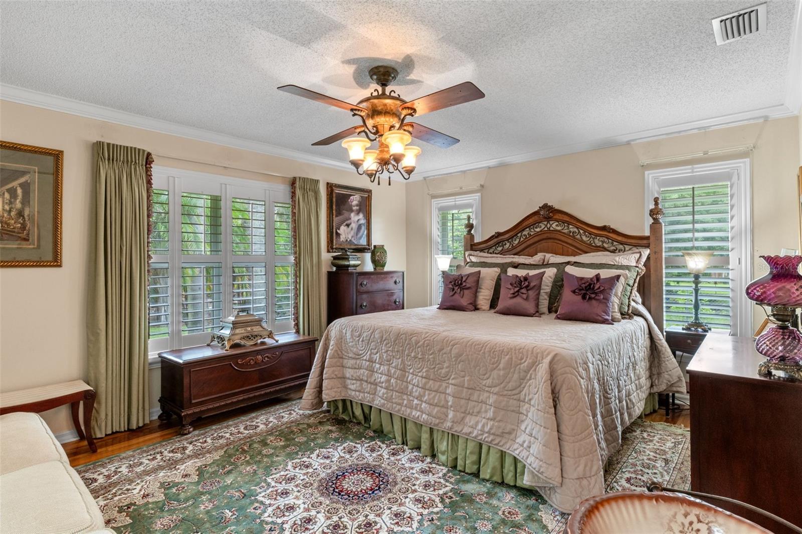 Image 29 of 58 For 14050 Marine Court