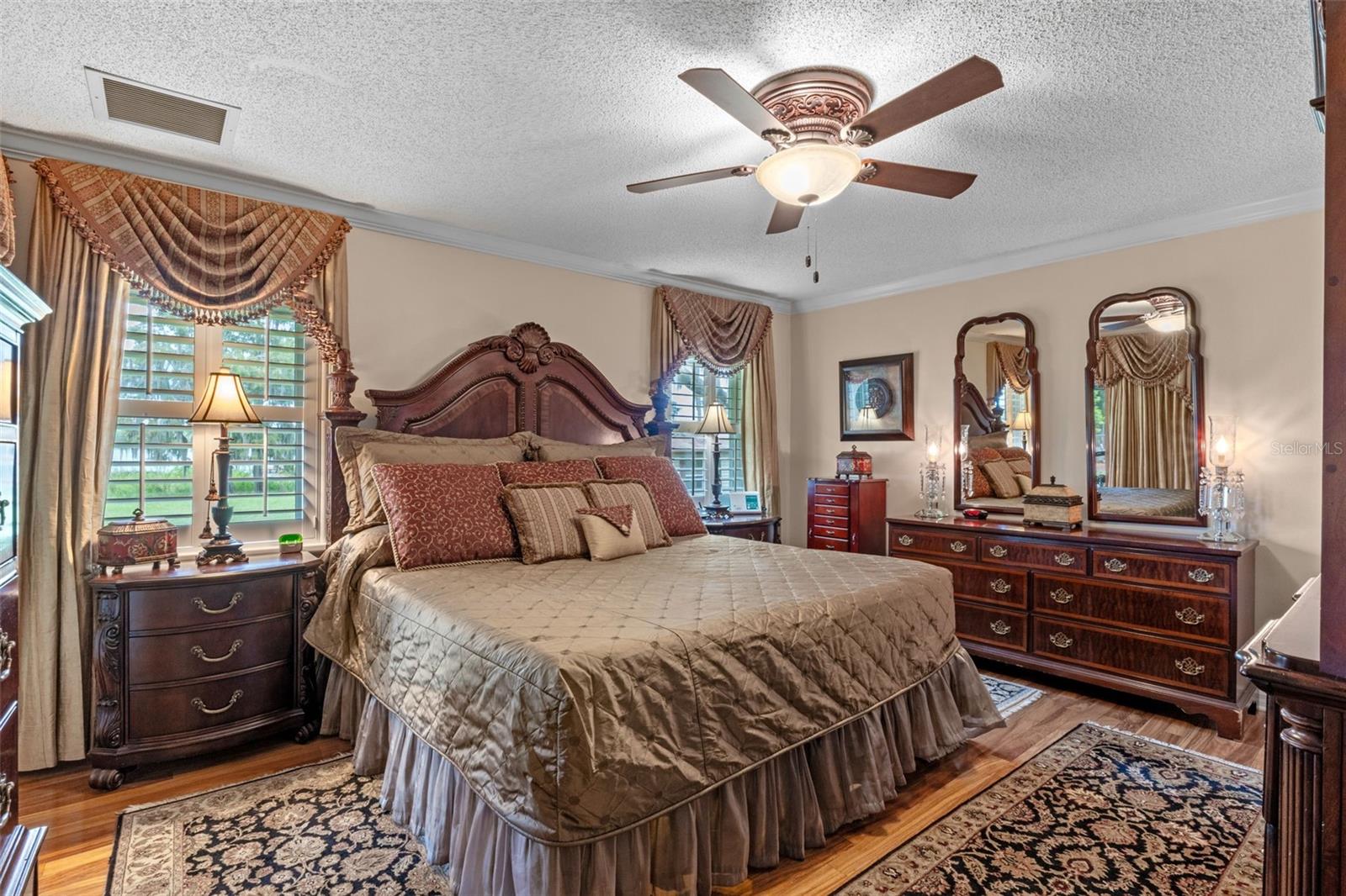 Image 33 of 58 For 14050 Marine Court