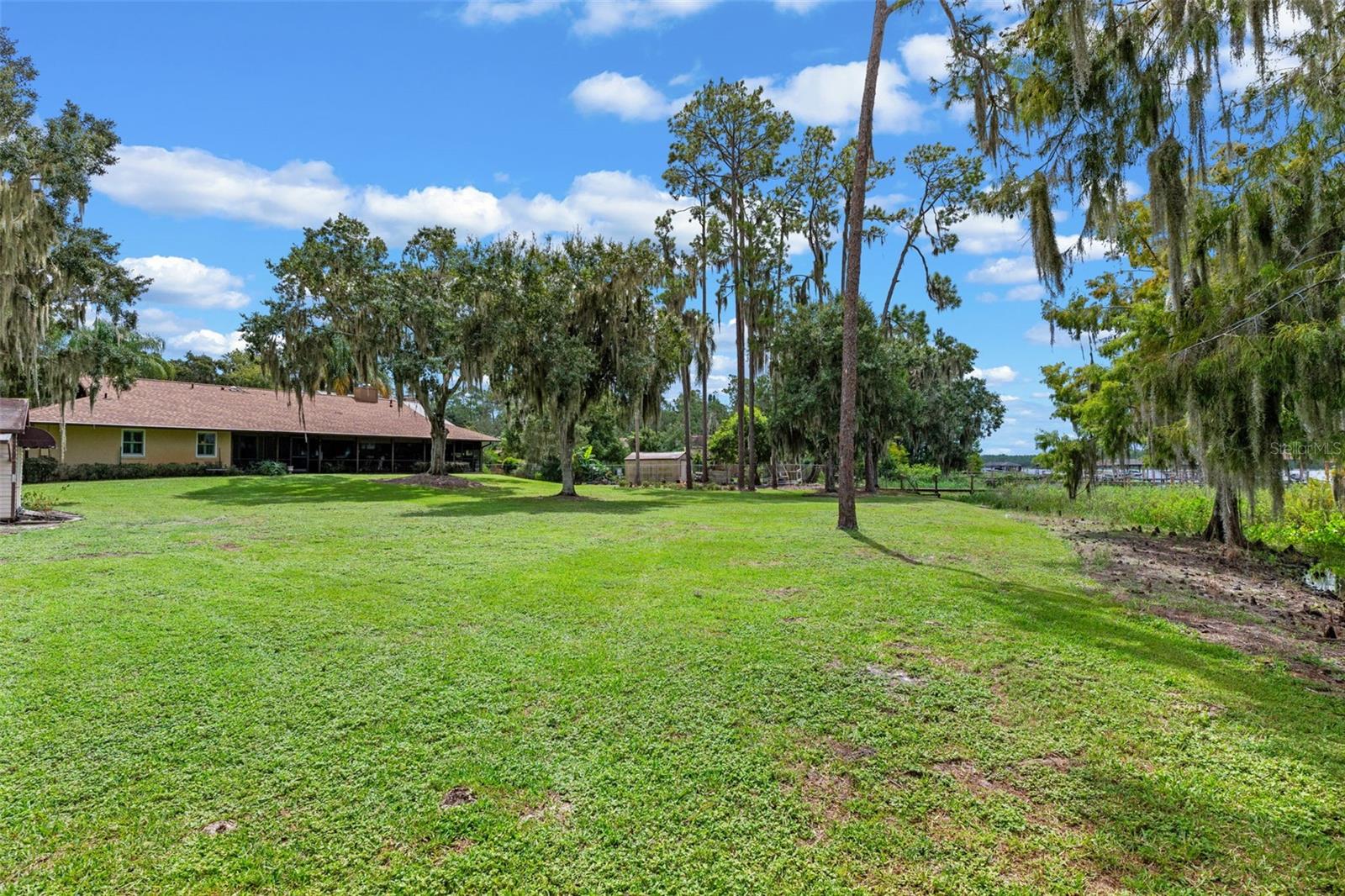 Image 38 of 58 For 14050 Marine Court