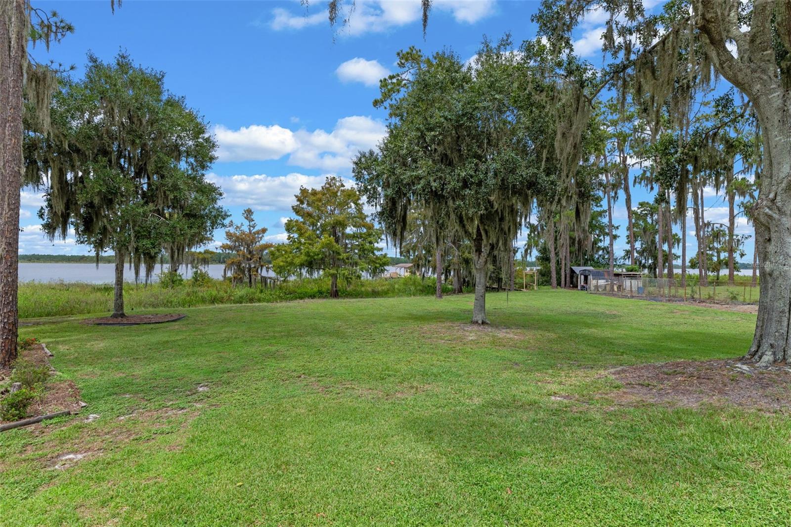 Image 40 of 58 For 14050 Marine Court