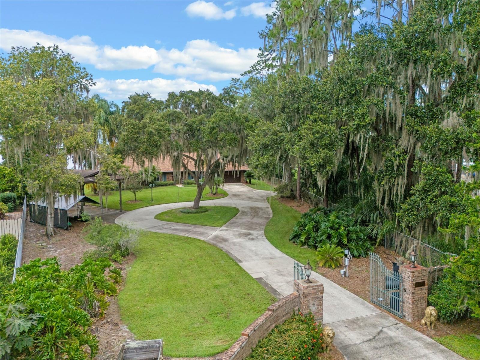 Image 6 of 58 For 14050 Marine Court