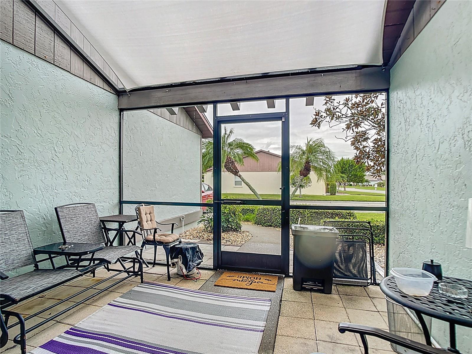 Image 13 of 16 For 215 Persimmon Street 52