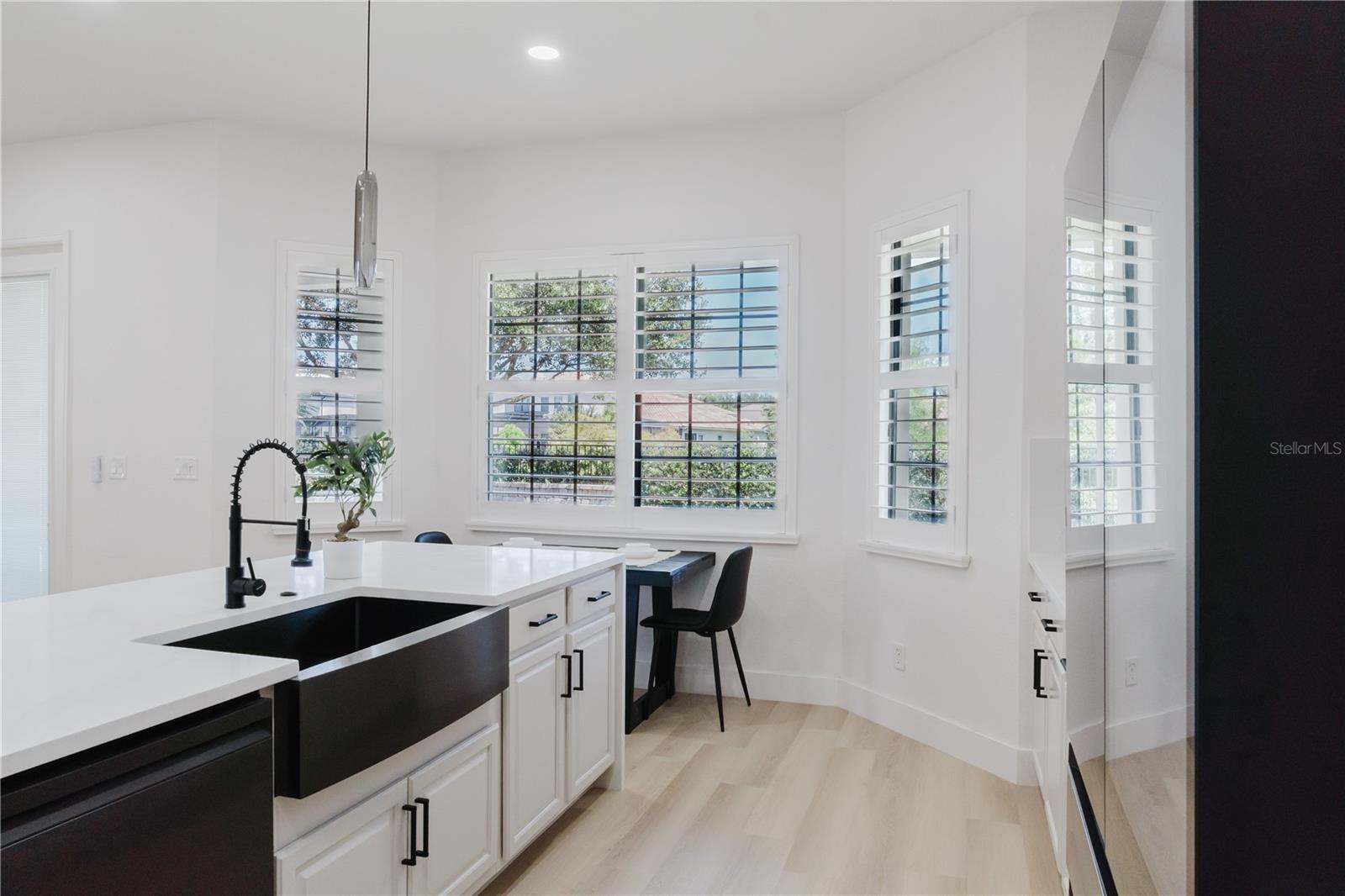 Image 12 of 43 For 10467 Henbury Street