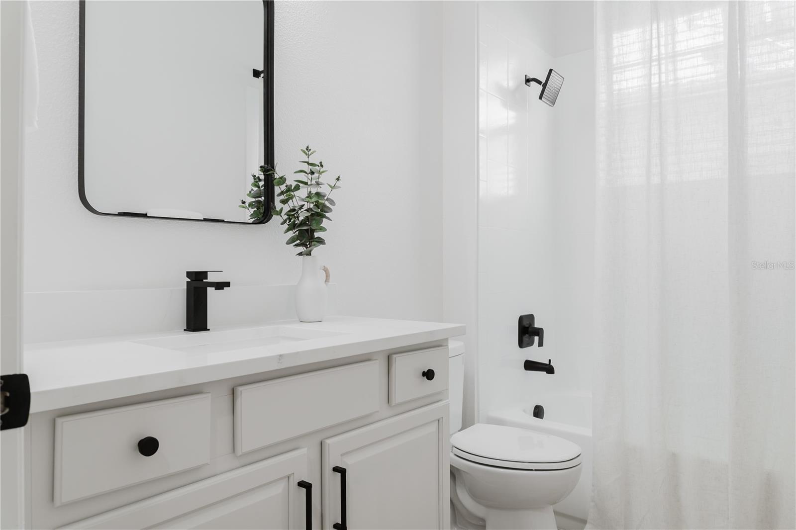 Image 20 of 43 For 10467 Henbury Street