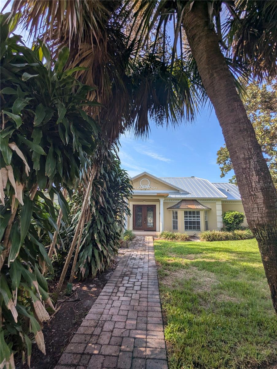 Image 17 of 64 For 8052 Oak Park Road