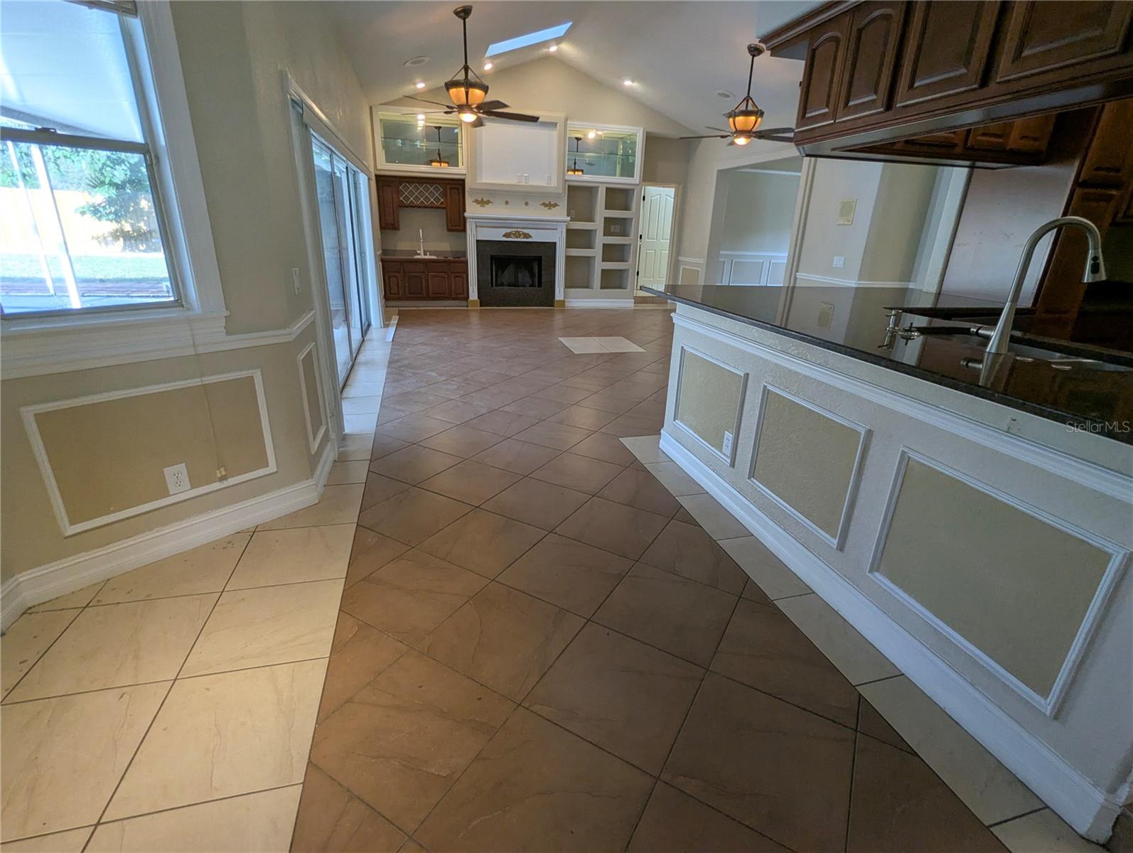 Image 30 of 64 For 8052 Oak Park Road