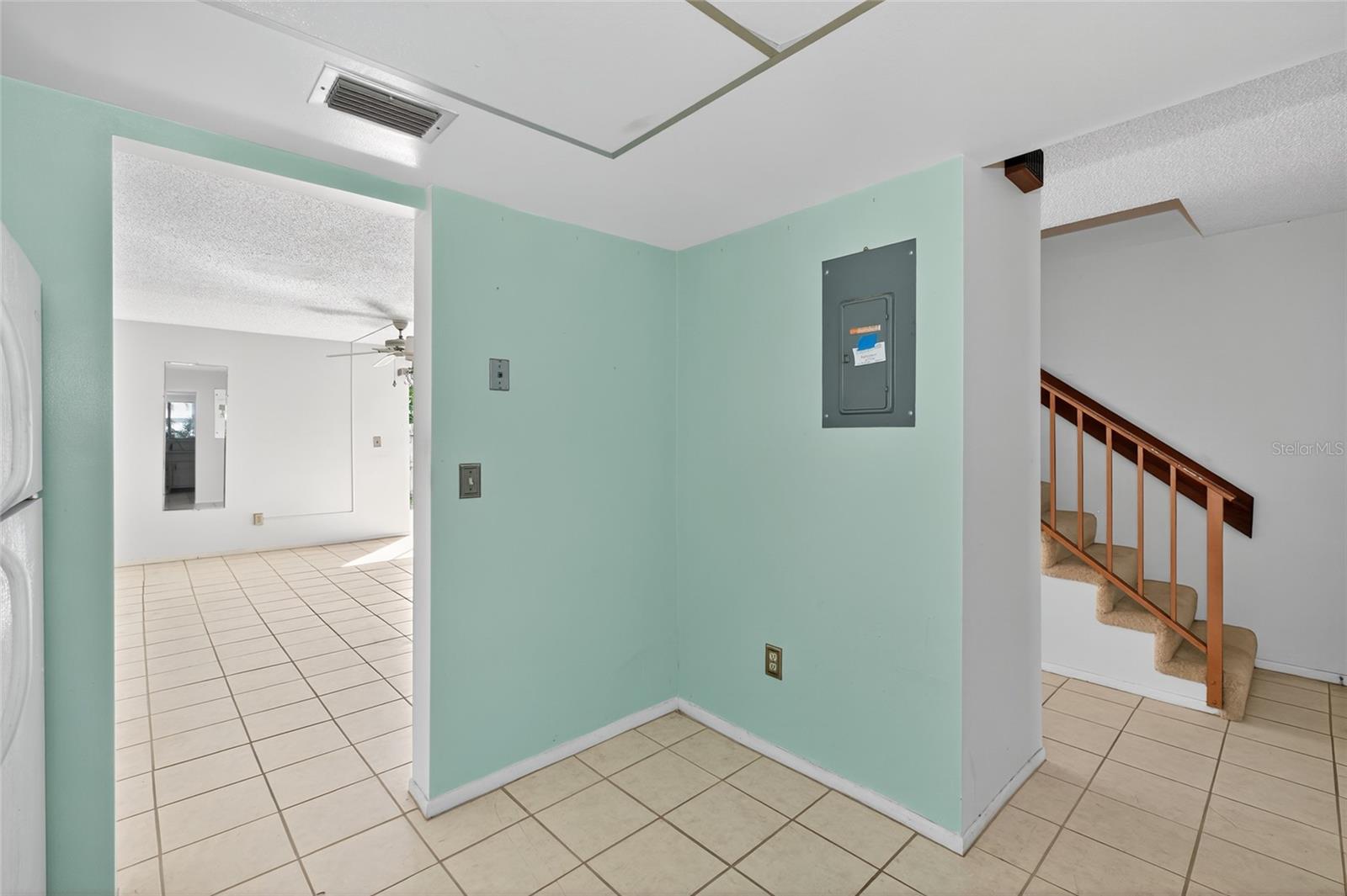 Image 12 of 22 For 1005 Ashley Avenue