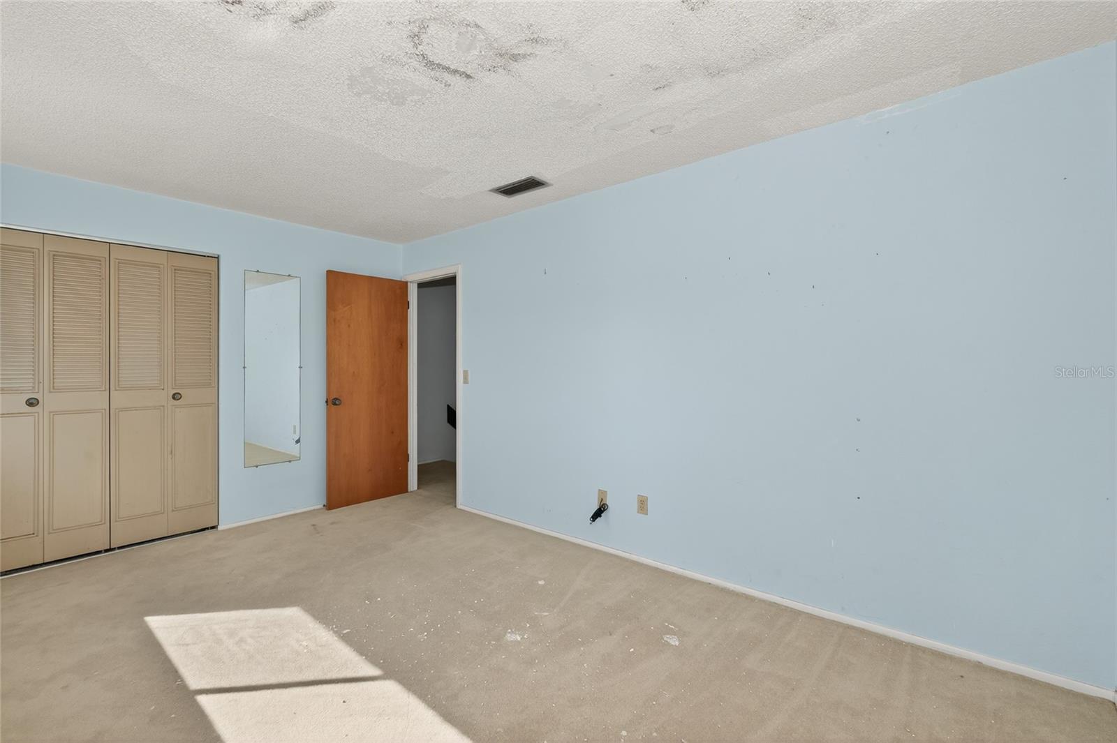 Image 21 of 22 For 1005 Ashley Avenue