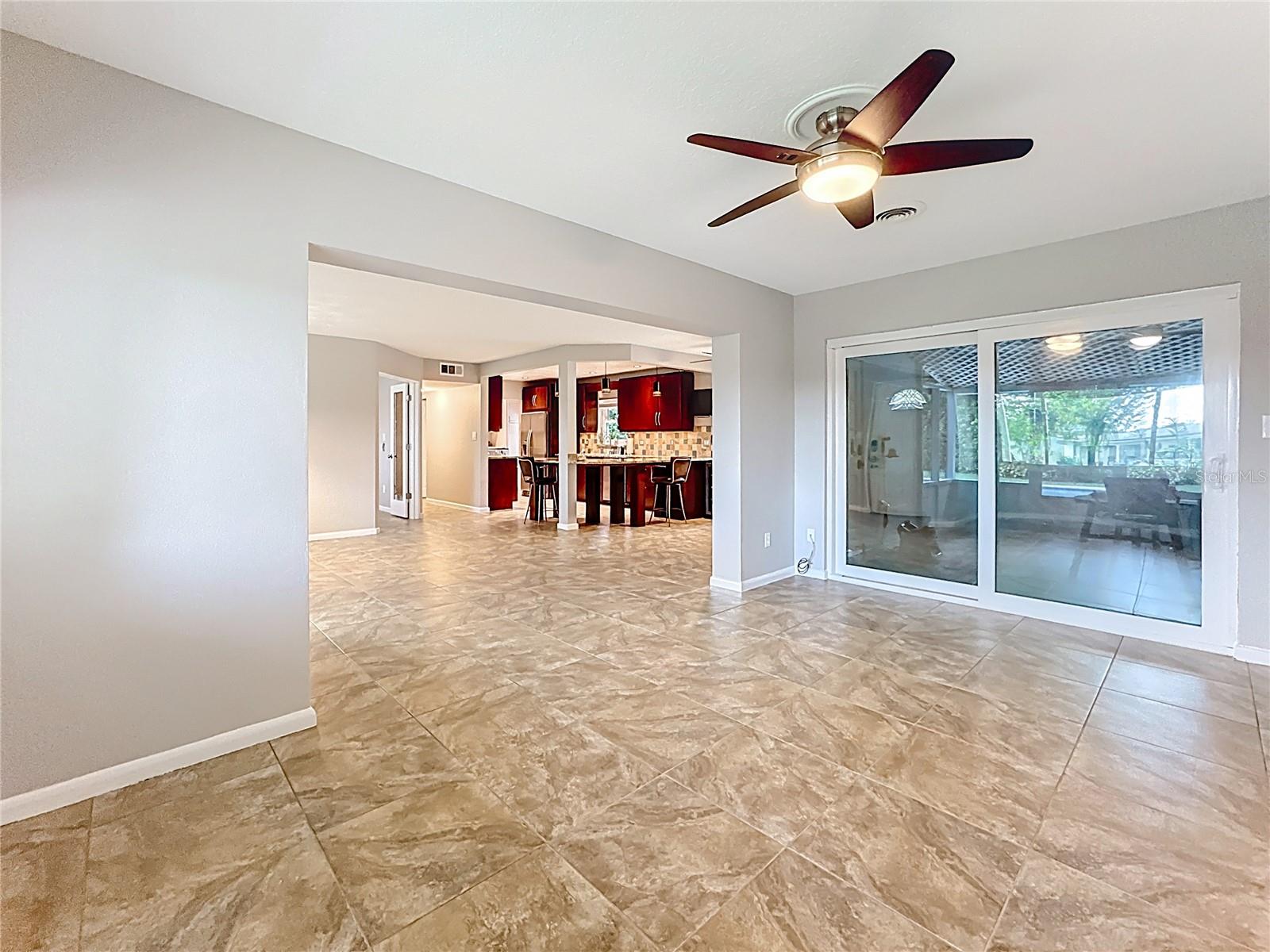 Image 10 of 41 For 1104 Kasper Drive