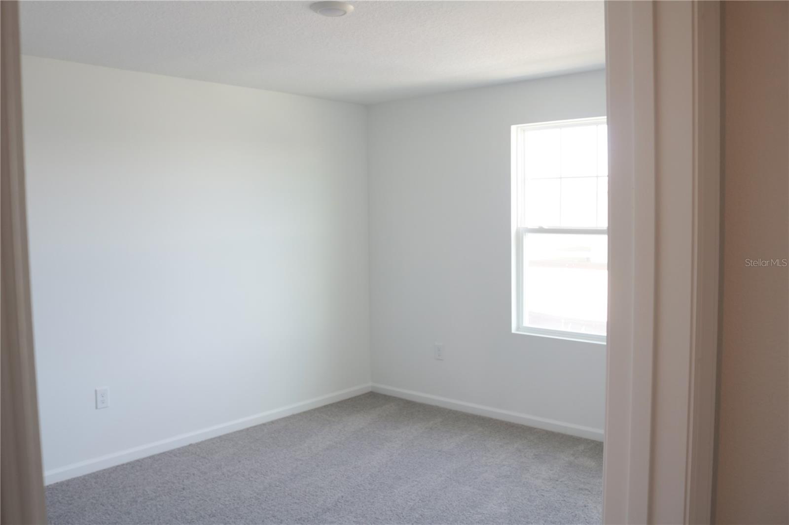 Image 26 of 28 For 2520 Peony Place