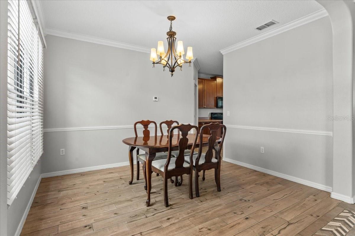 Image 12 of 46 For 2815 Briar Park Drive