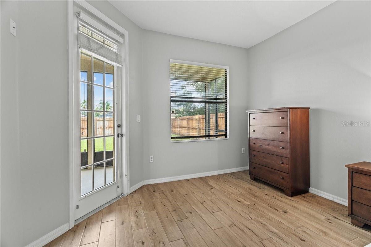 Image 23 of 46 For 2815 Briar Park Drive