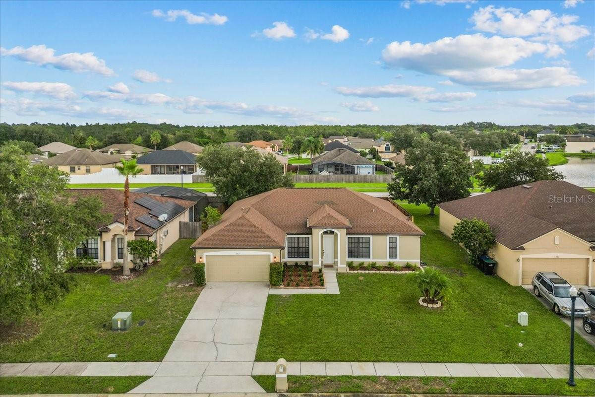 Image 4 of 46 For 2815 Briar Park Drive