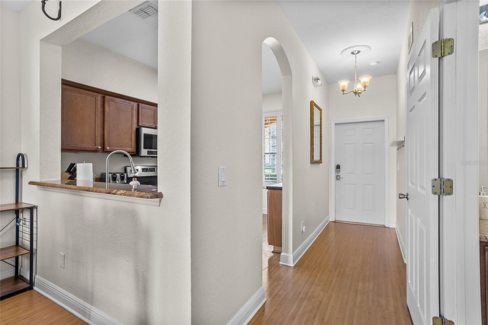 Image 6 of 57 For 3102 Calabria Avenue 3102