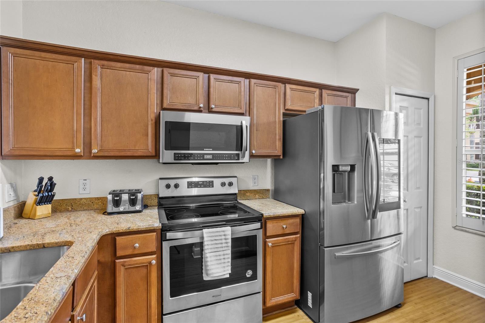 Image 7 of 57 For 3102 Calabria Avenue 3102
