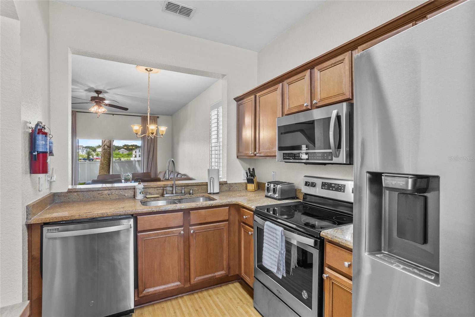 Image 8 of 57 For 3102 Calabria Avenue 3102