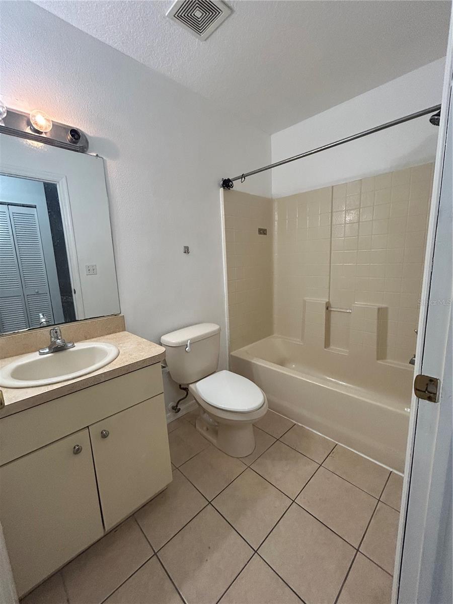 Image 10 of 13 For 1775 Hamilton Street