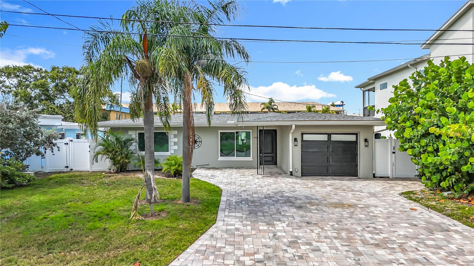 Details for 572 Baywood Drive N, DUNEDIN, FL 34698