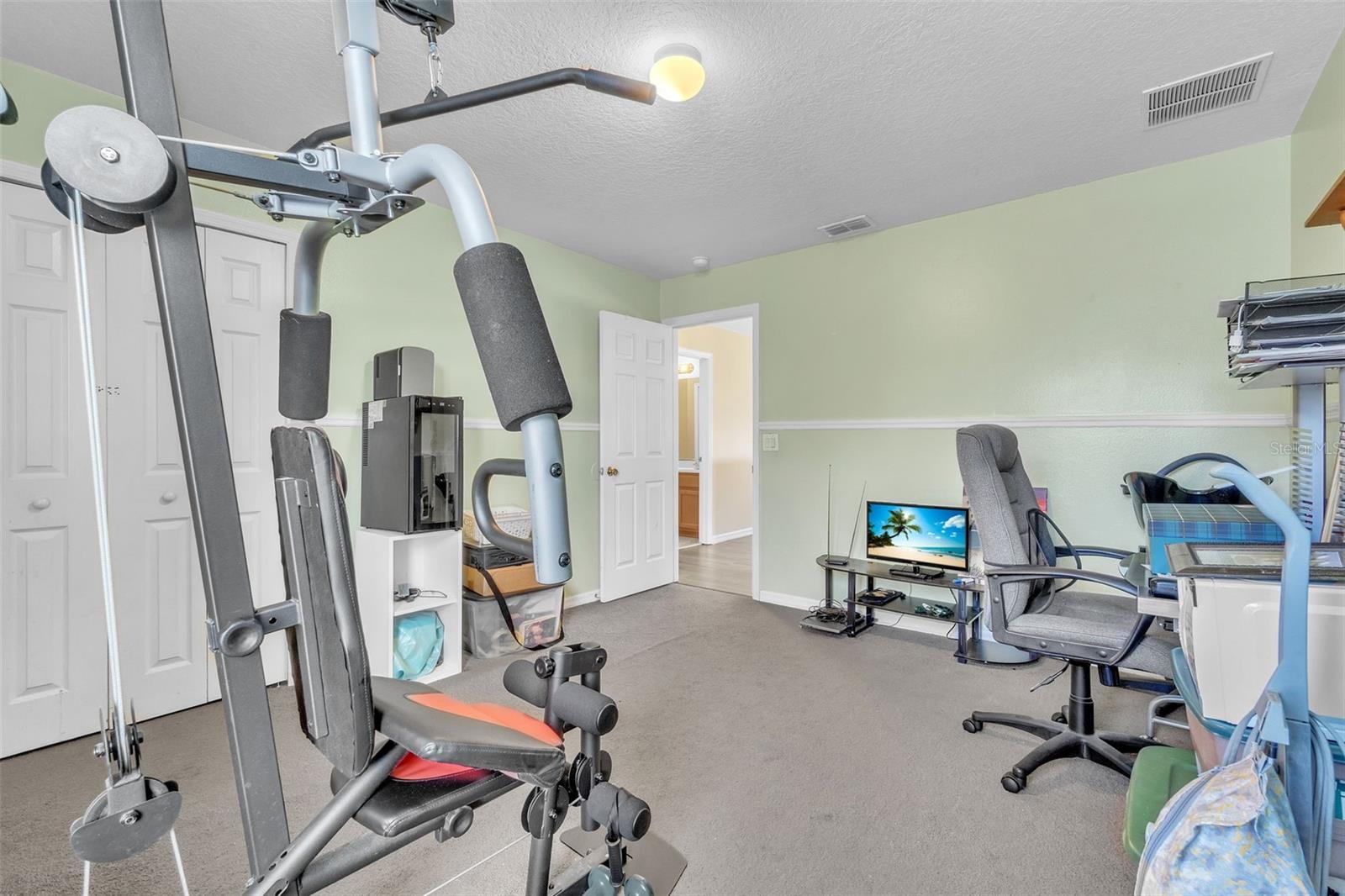 Image 26 of 43 For 8832 Palisades Beach Avenue