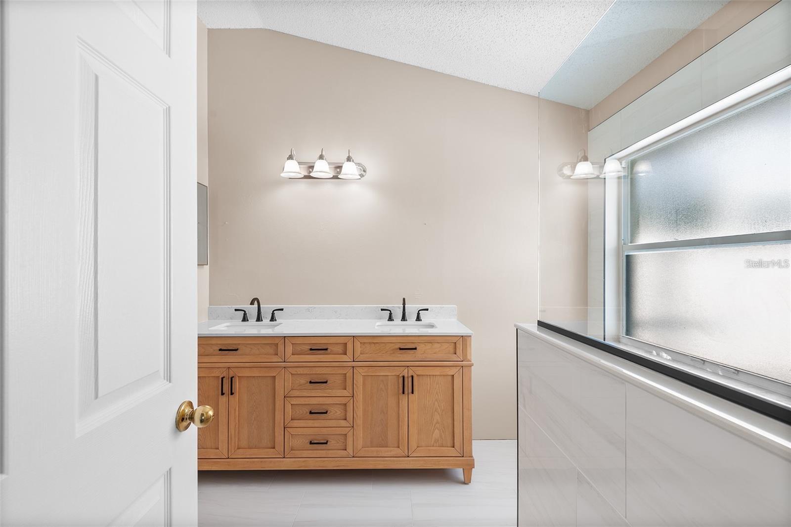 Image 8 of 16 For 9727 Long Meadow Drive