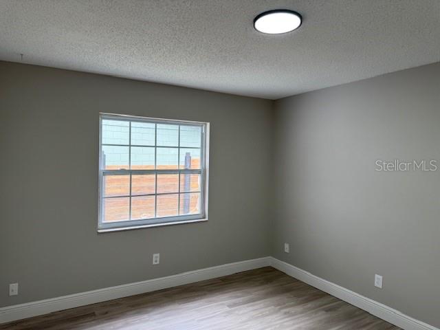 Image 15 of 46 For 2539 Christine Drive