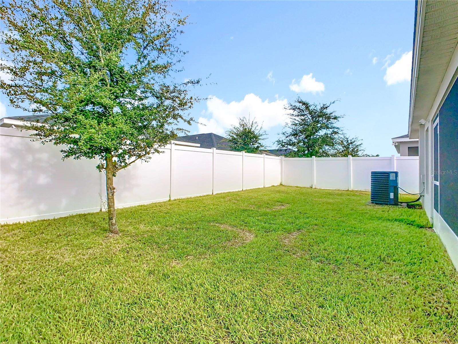 Image 42 of 57 For 1060 Cascade Drive