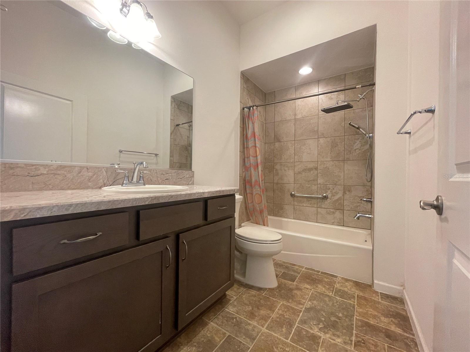 Image 17 of 38 For 11216 Roz Way