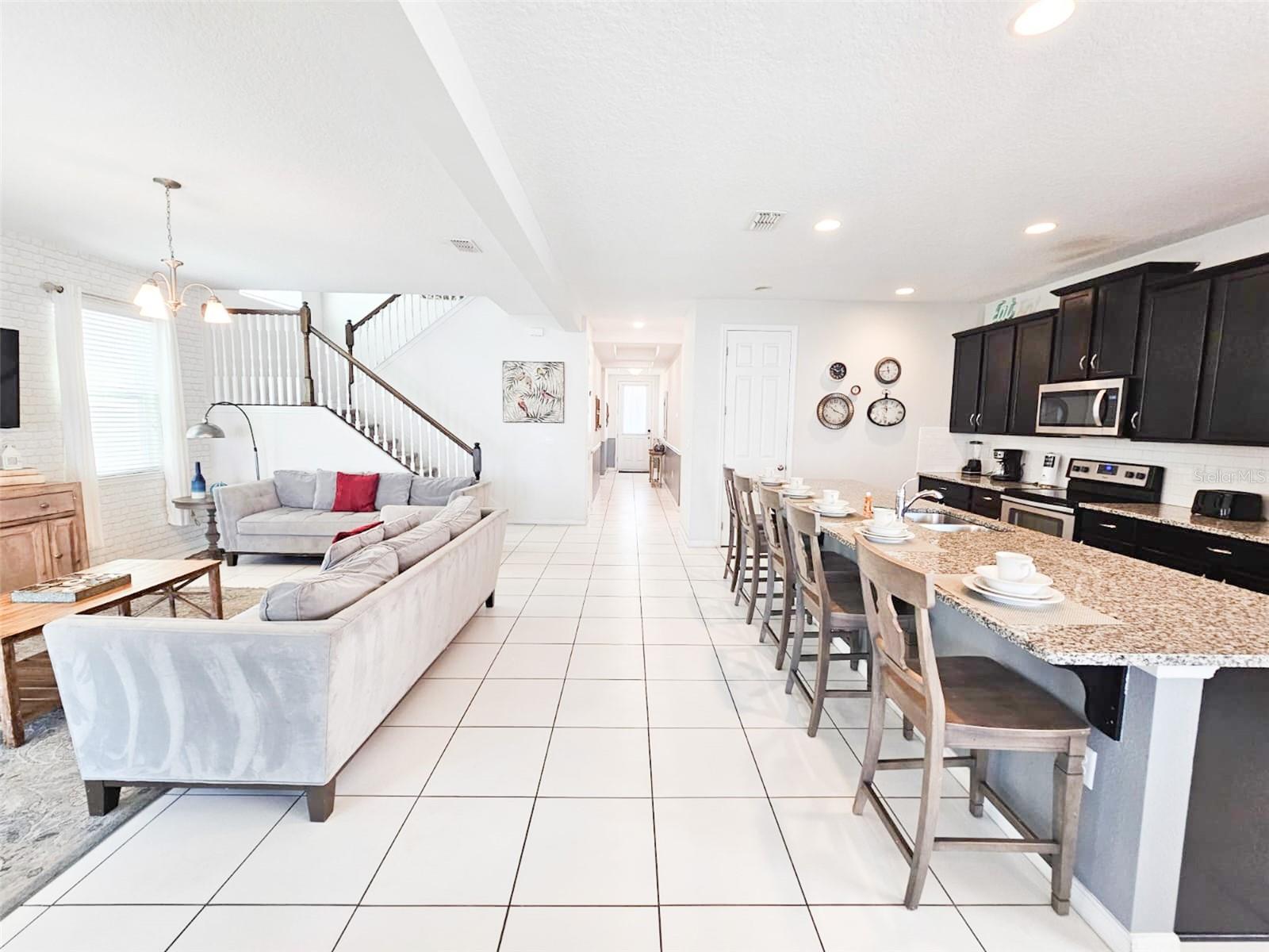 Image 11 of 76 For 1811 Sawyer Palm Place