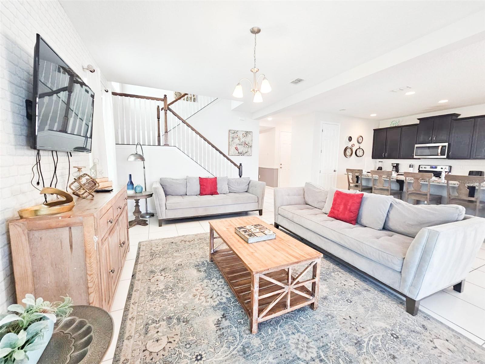 Image 13 of 76 For 1811 Sawyer Palm Place