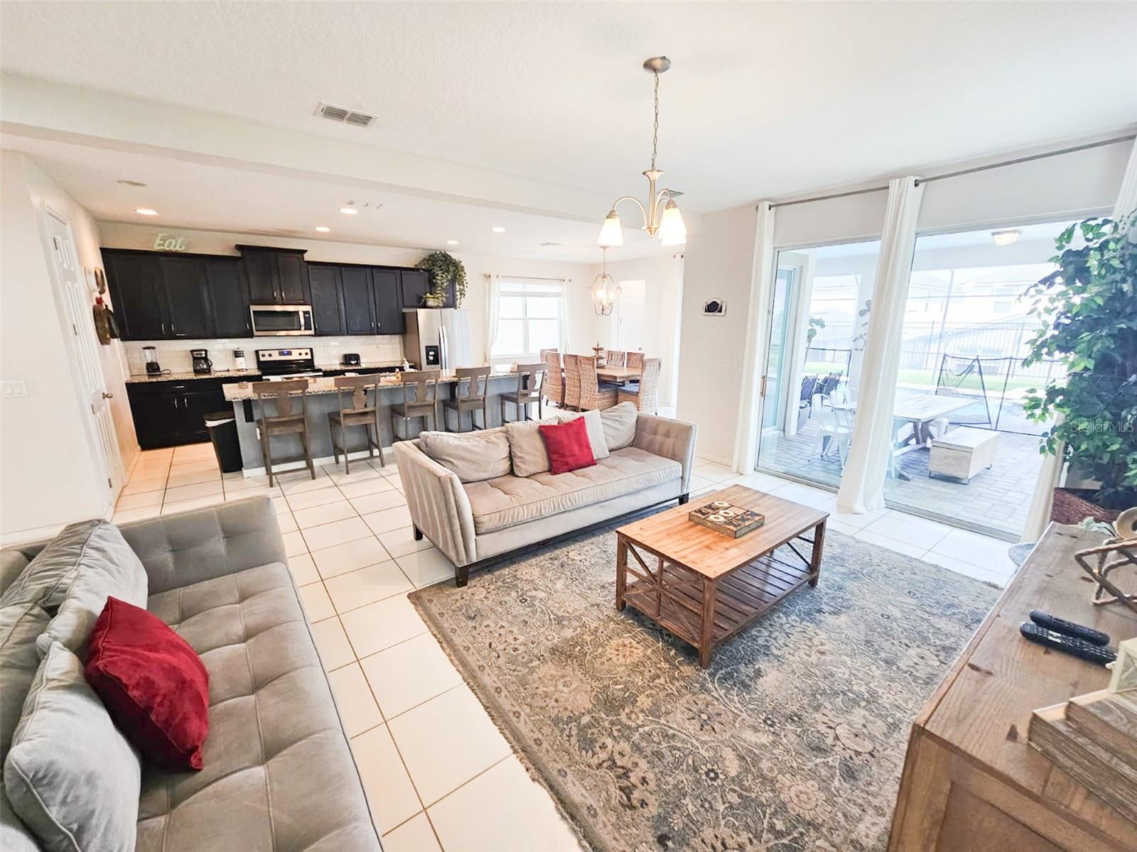 Image 14 of 76 For 1811 Sawyer Palm Place