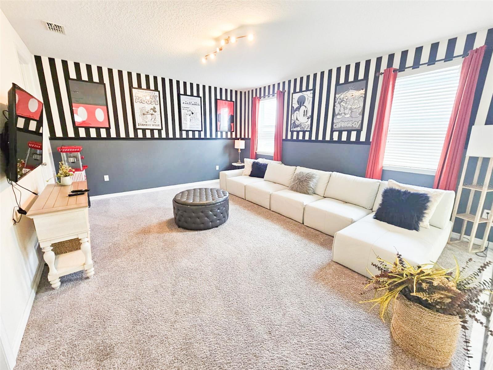 Image 26 of 76 For 1811 Sawyer Palm Place