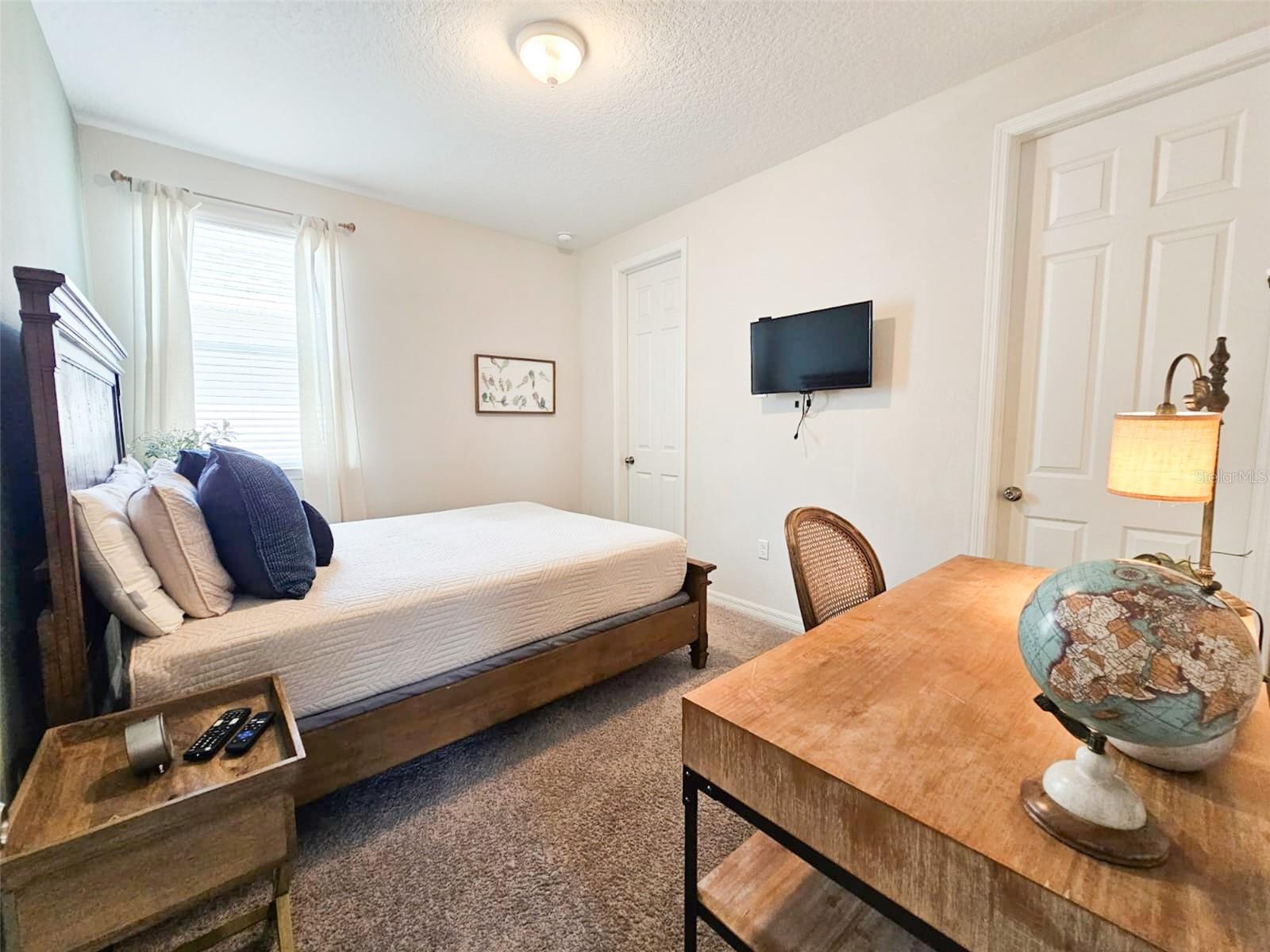 Image 30 of 76 For 1811 Sawyer Palm Place