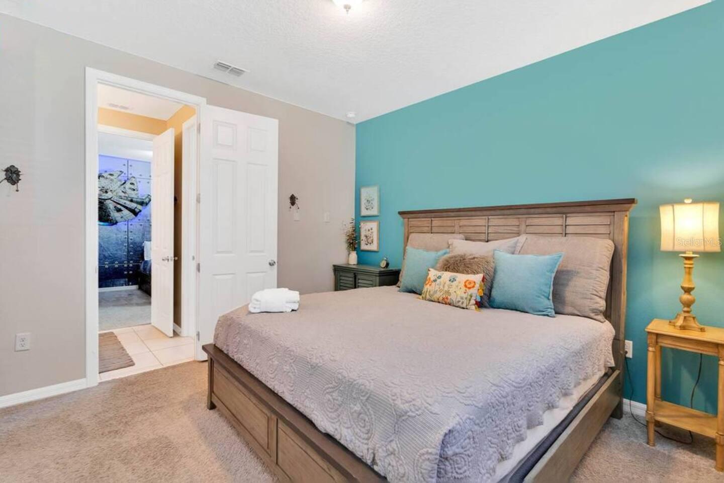 Image 46 of 76 For 1811 Sawyer Palm Place