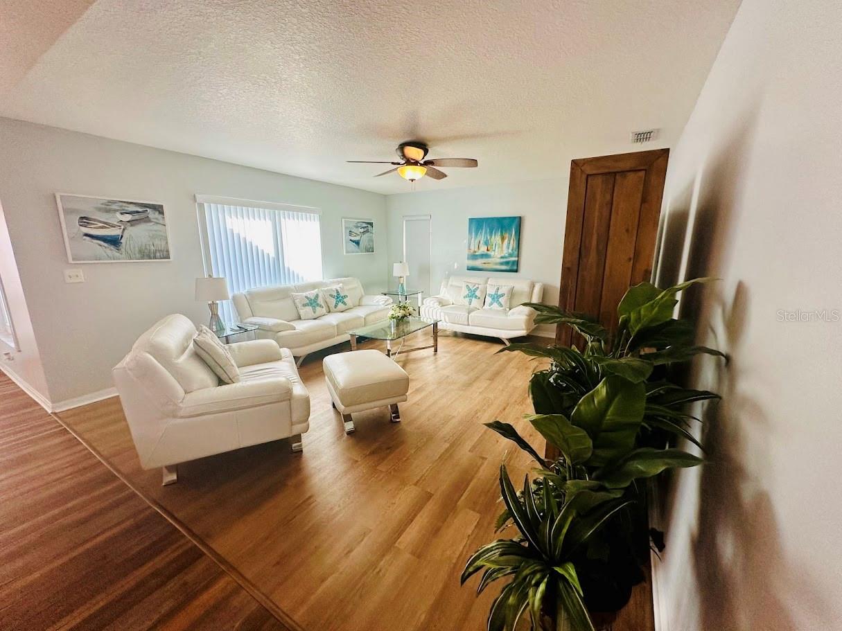 Image 4 of 20 For 14326 Sanhatchee Street