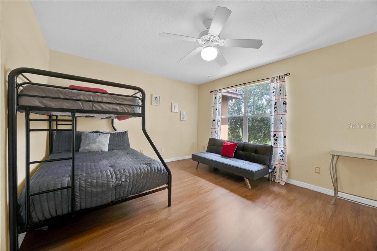 Image 23 of 46 For 2214 Calabria Avenue