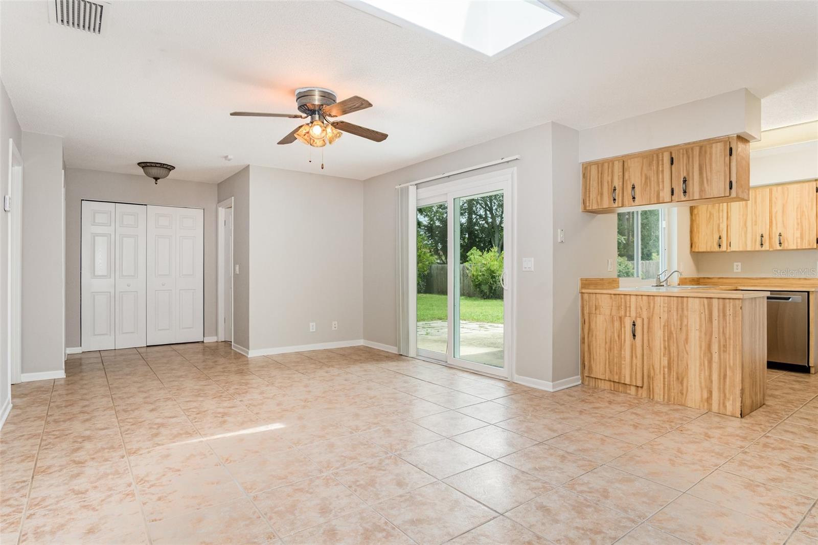 Image 11 of 28 For 25 Fillmore Lane