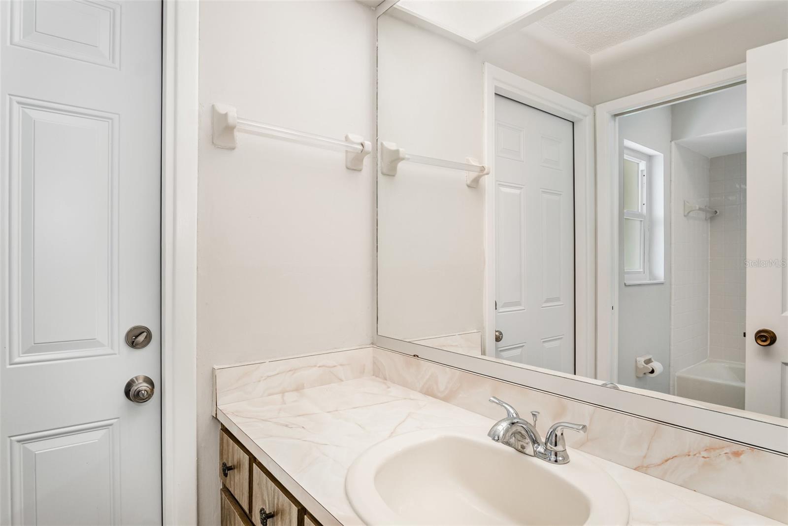 Image 22 of 28 For 25 Fillmore Lane