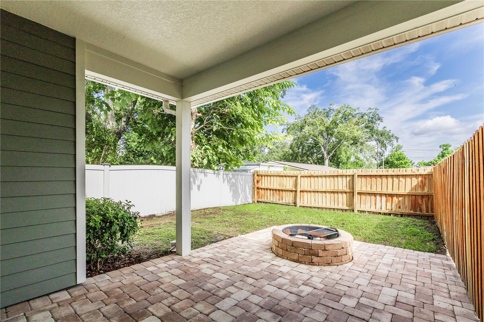 Image 3 of 22 For 1407 Muriel Street