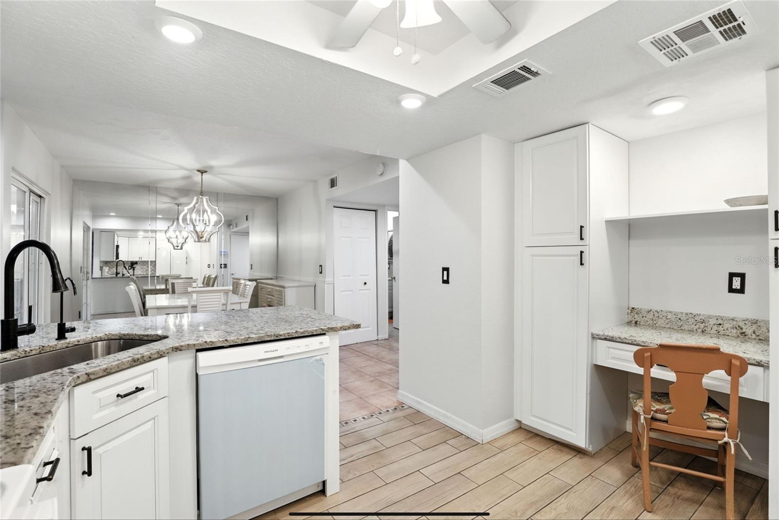 Image 10 of 33 For 149 Northshore Circle