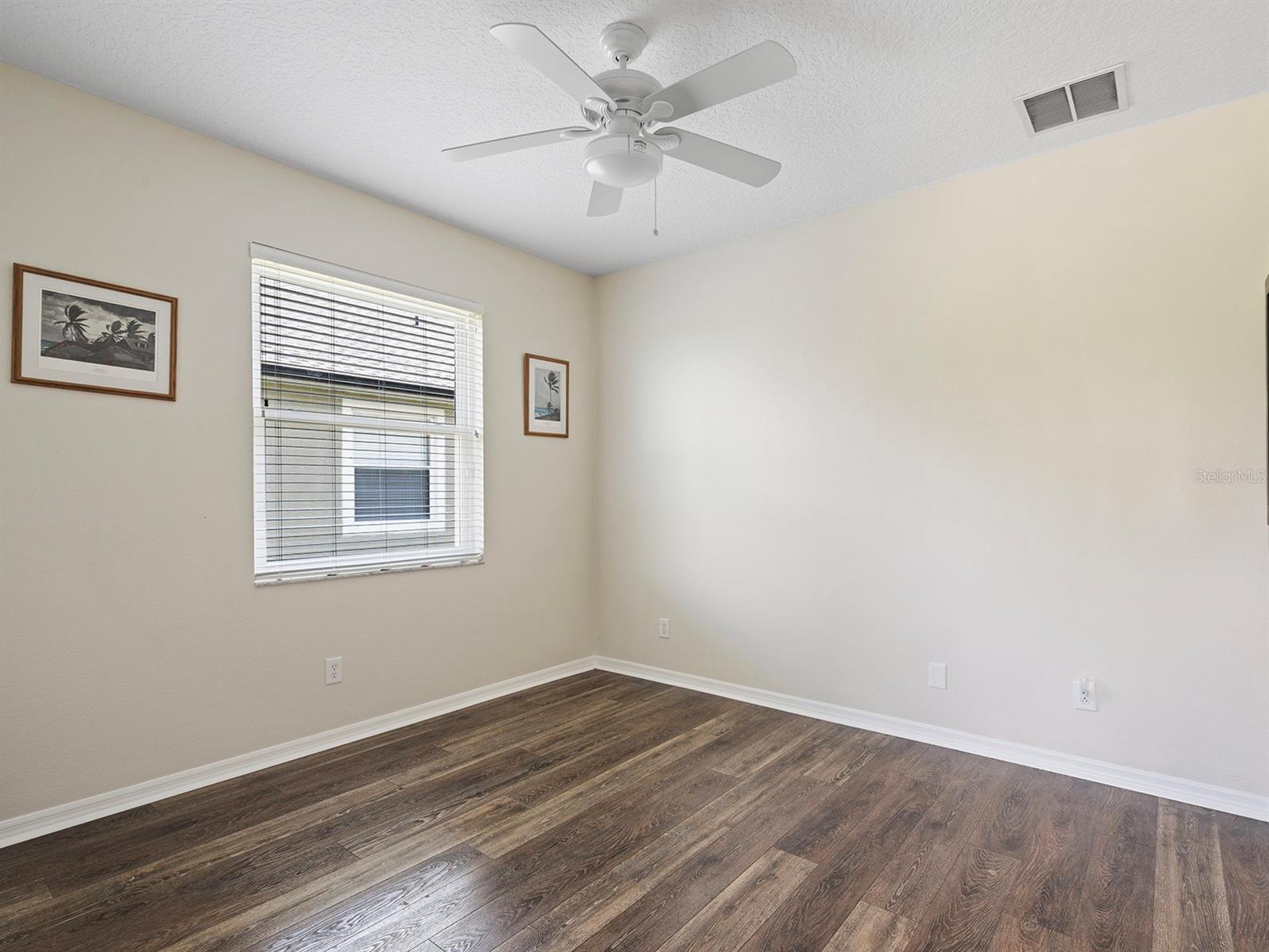 Image 38 of 94 For 5013 Coveview Drive