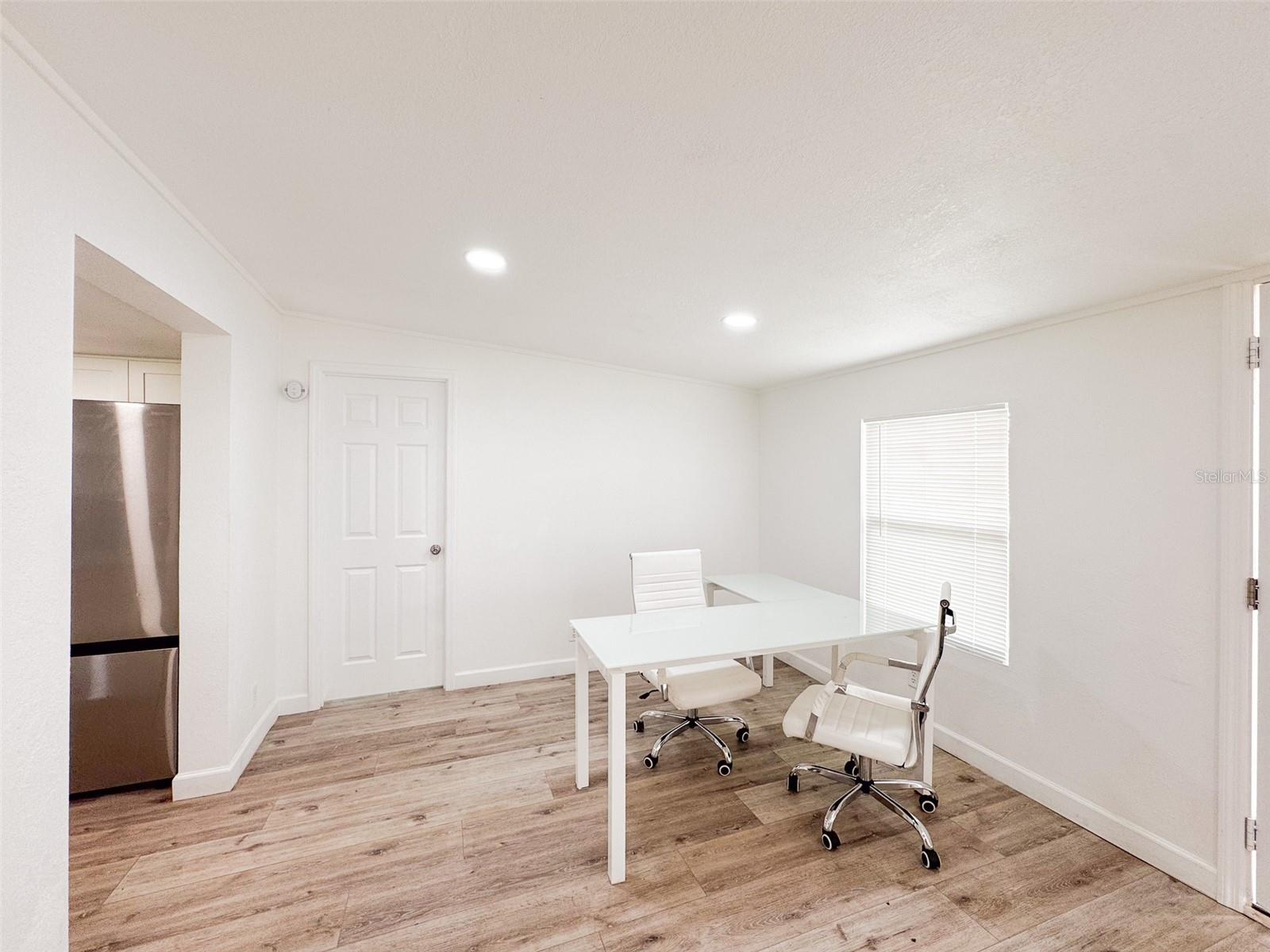 Image 8 of 36 For 3417 Morningside Drive